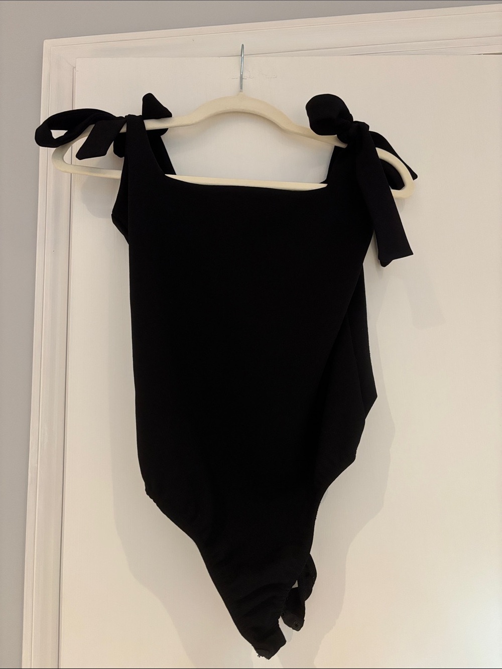 Missguided Black Tie-Shoulder Bodysuit